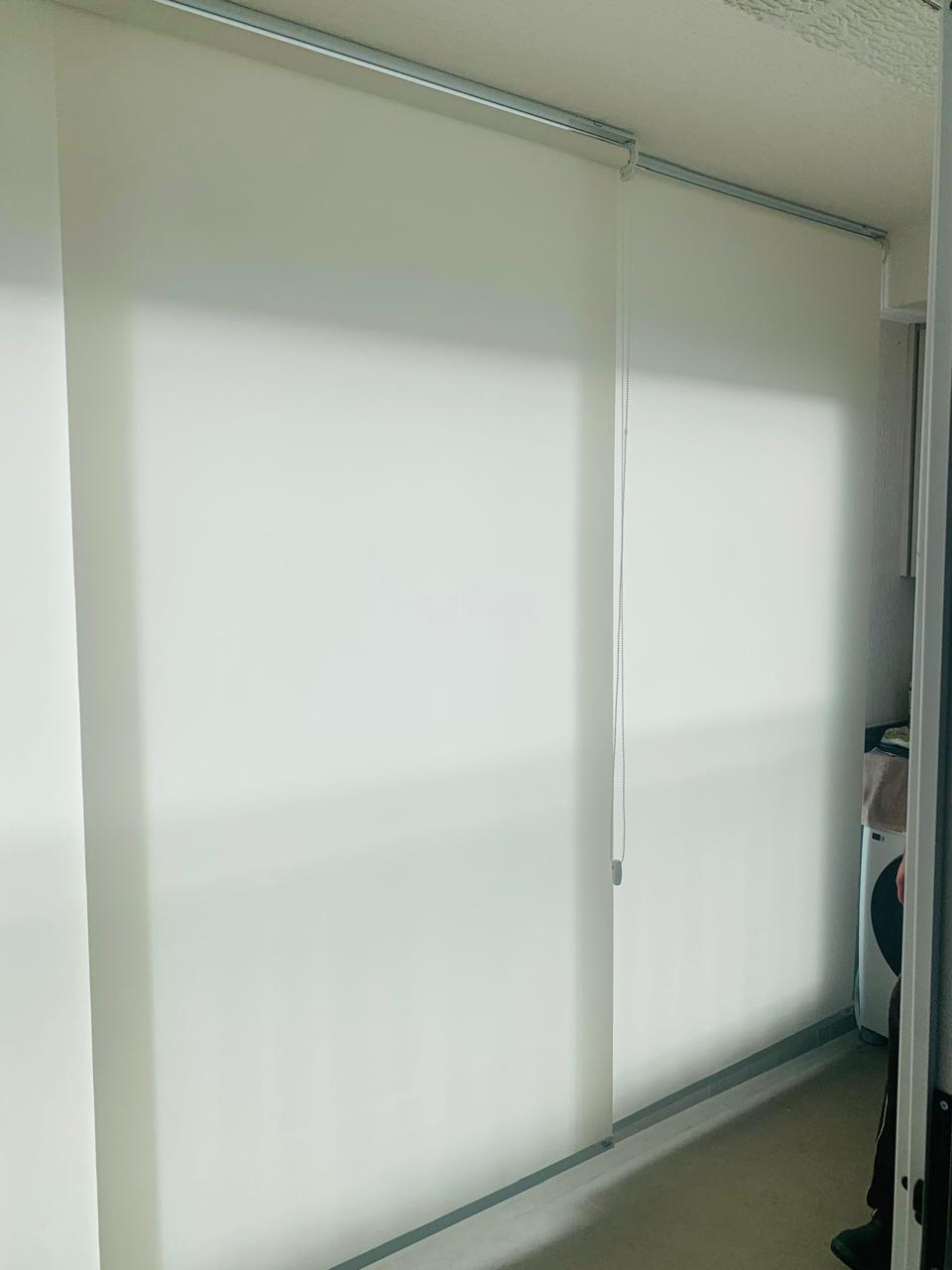 Persiana Rolô Tela Solar Translúcida 060126 (1)